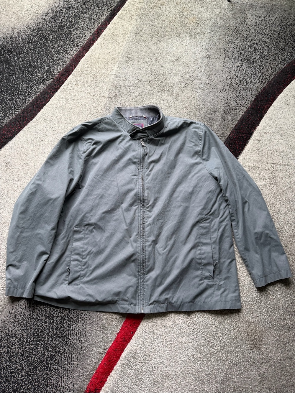 Untuckit Gray Men’s Zip Up Jacket